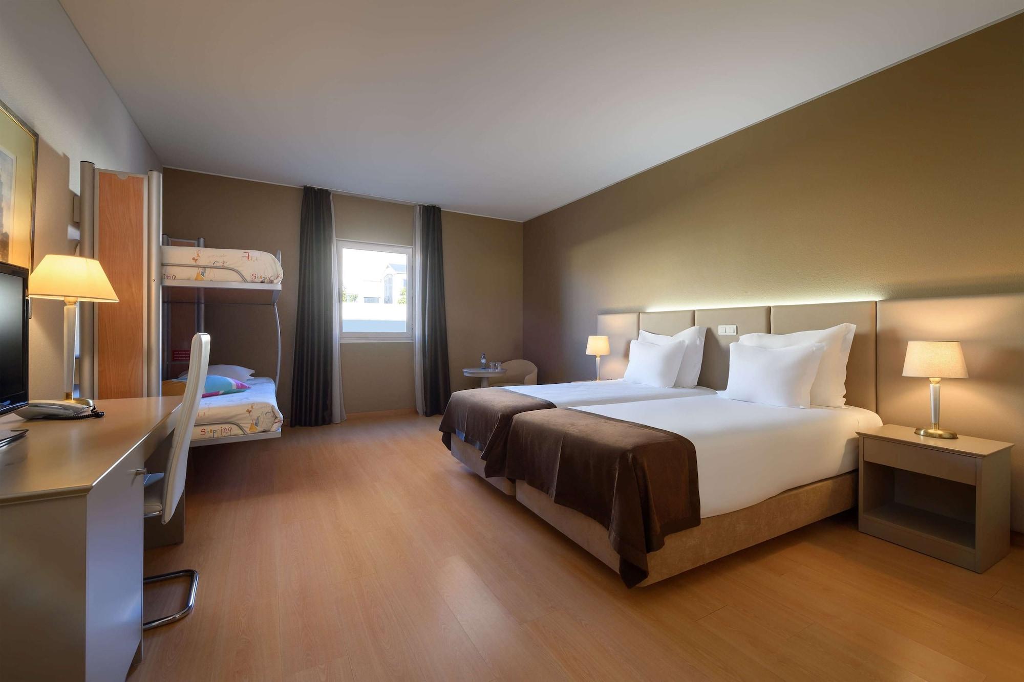 Tryp By Wyndham Porto Centro Hotel Extérieur photo