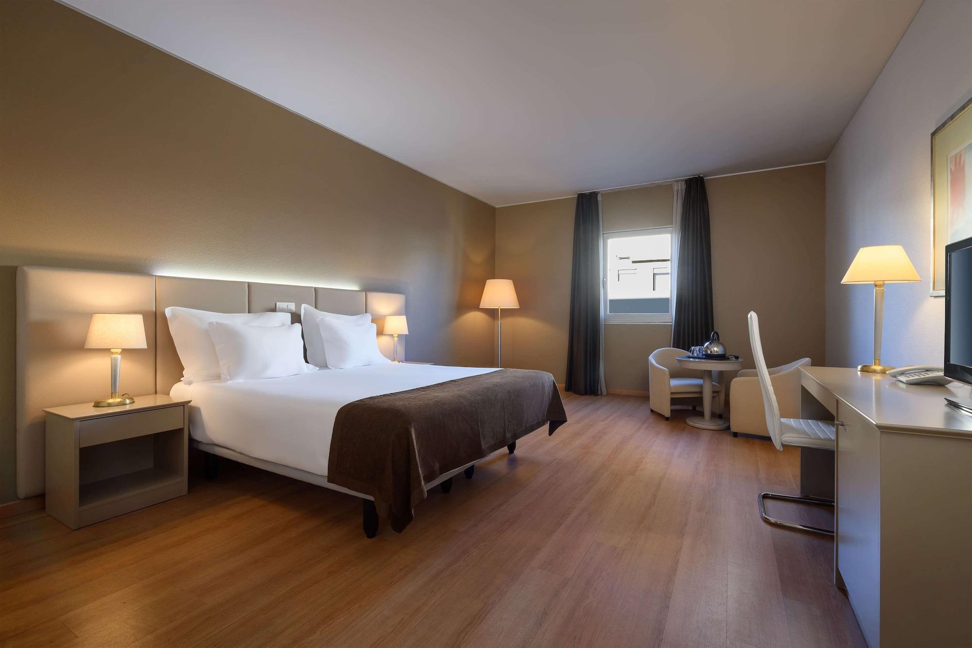 Tryp By Wyndham Porto Centro Hotel Extérieur photo