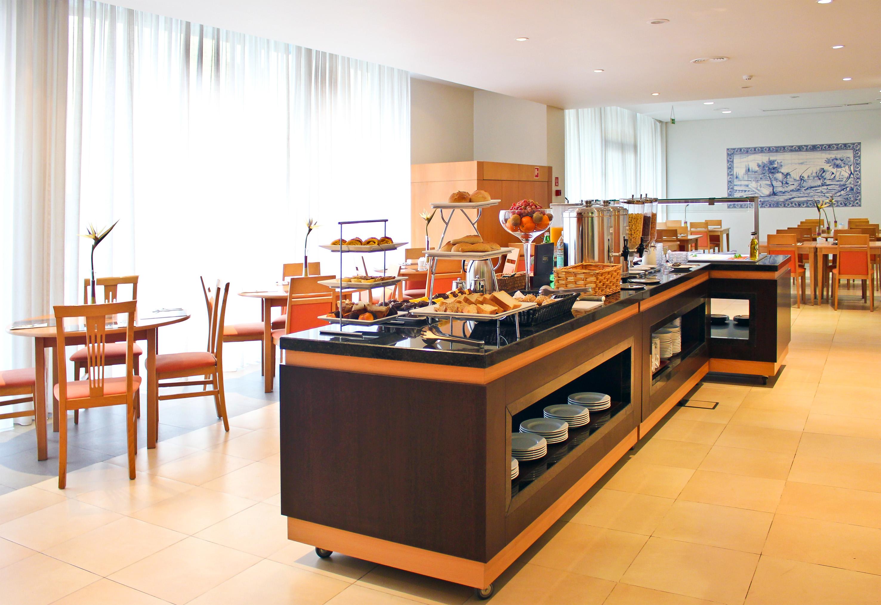 Tryp By Wyndham Porto Centro Hotel Extérieur photo